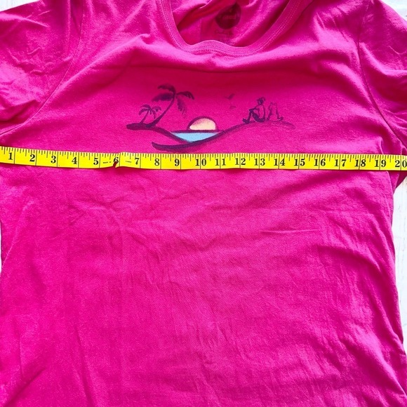 NWOT Women’s Large Life Is Good Happy Hour Graphic SS TShirt - Picture 6 of 7